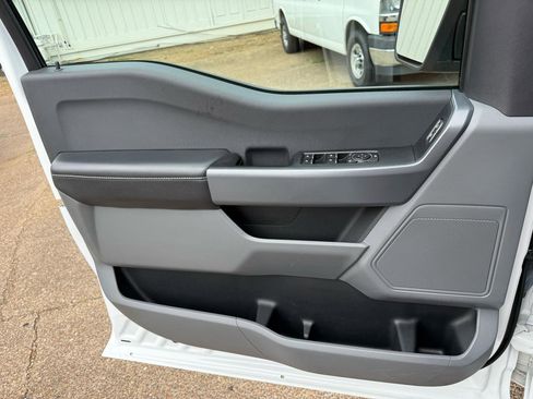 Used 2023 Ford F150 XLT image 15