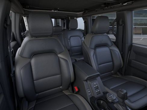 New 2026 Ford Bronco Outer Banks AWD/4WD image 11