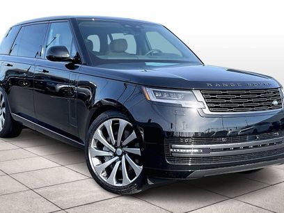 New 2025 Land Rover Range Rover Long Wheelbase SE