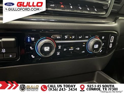 Used 2023 Chevrolet Silverado 1500 ZR2 w/ Technology Package AWD/4WD image 27