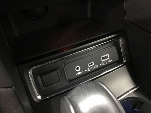 Used 2023 Subaru Ascent Limited AWD/4WD image 21