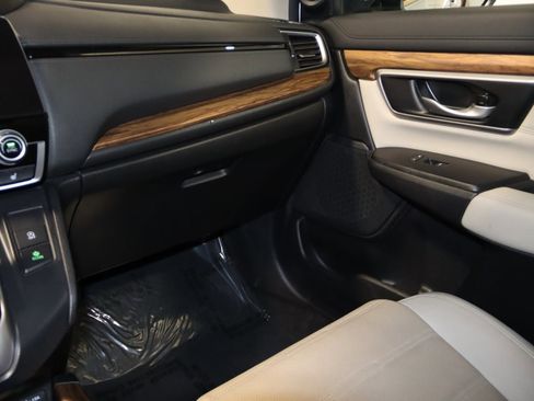 Used 2022 Honda CR-V Touring image 47