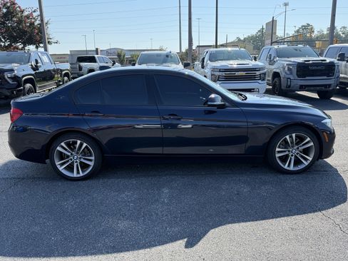 Used 2016 BMW 328i Sedan RWD image 11