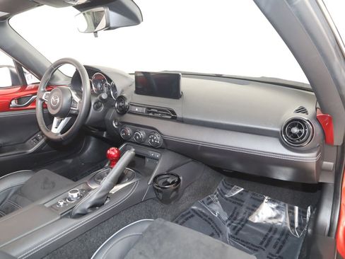Used 2024 MAZDA MX-5 Miata Club w/ Brembo/BBS Recaro Package image 52