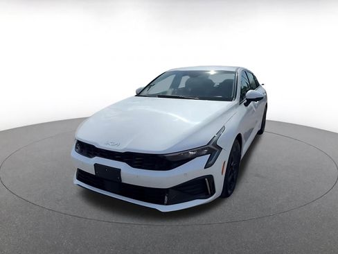 Used 2025 Kia K5 LXS image 7