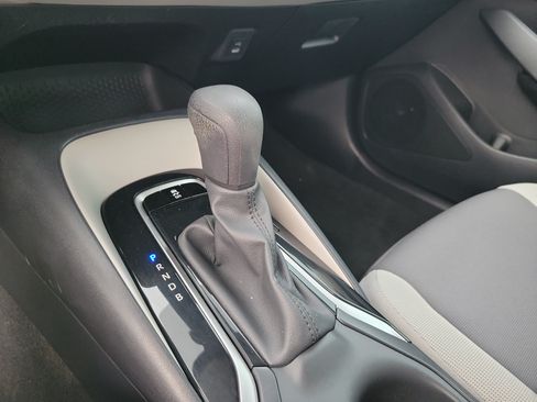 Used 2023 Toyota Corolla LE FWD image 28