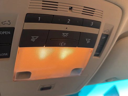 Used 2011 Lexus RX 350 AWD w/ Premium Pkg image 26