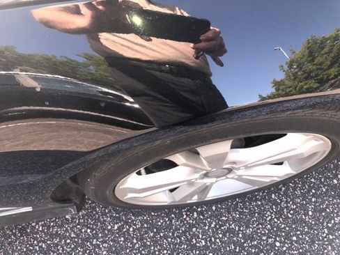 Used 2013 Mercedes-Benz E 350 4MATIC Sedan image 17
