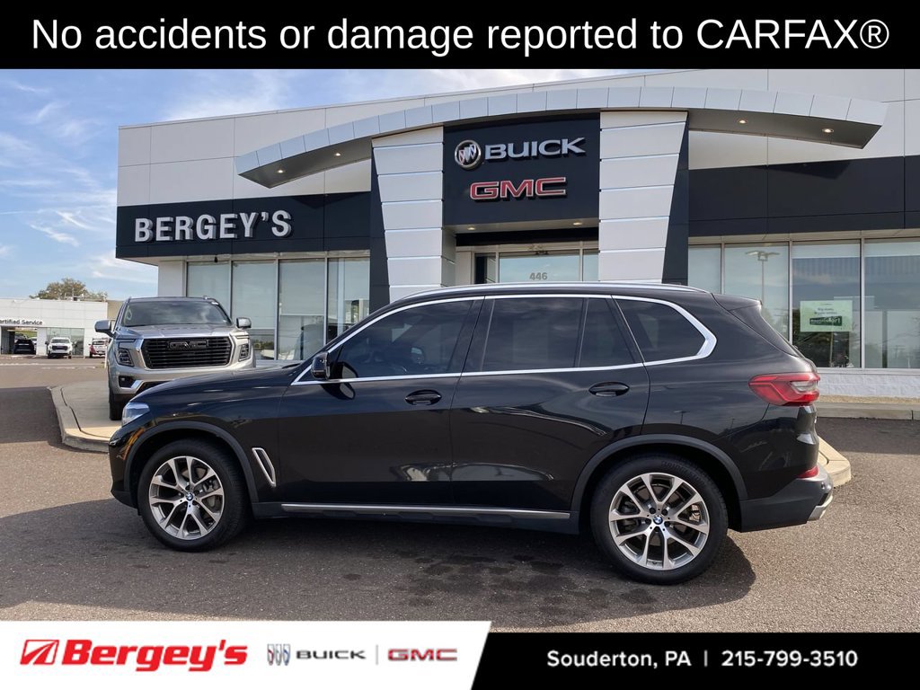 Used 2019 BMW X5 xDrive40i w/ Premium Package 2 AWD/4WD image 2