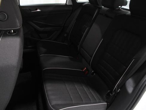 Used 2023 Volkswagen Jetta Sport image 17