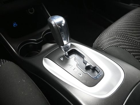 Used 2020 Dodge Journey SE w/ SE Popular Equipment Group image 30