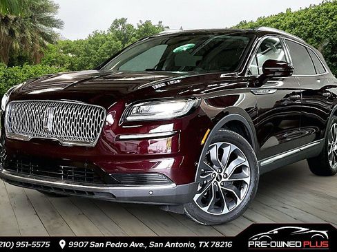 Used 2022 Lincoln Nautilus Reserve AWD/4WD image 1