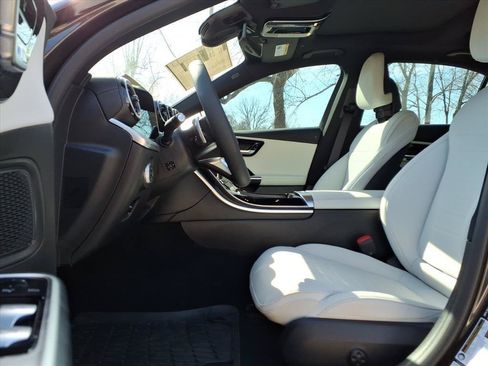 New 2026 Mercedes-Benz C 300 4MATIC Sedan image 19