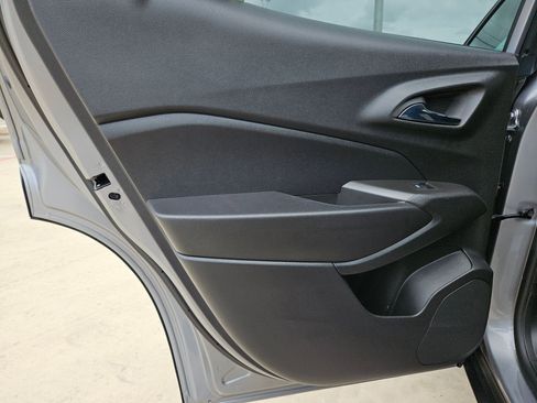 Certified 2024 Chevrolet Trax LS image 15