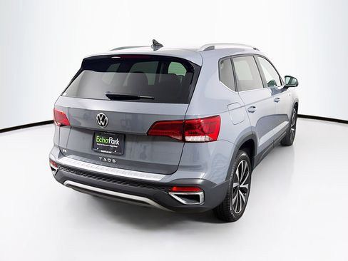 Used 2023 Volkswagen Taos SE FWD image 9