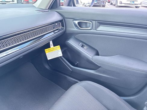 Certified 2026 Honda Civic LX image 31