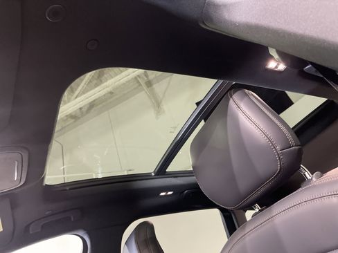 New 2024 Lincoln Nautilus Premier w/ Equipment Group 102A image 28