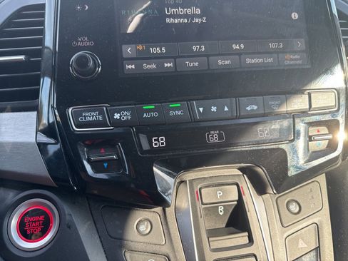 Certified 2024 Honda Odyssey EX-L image 19