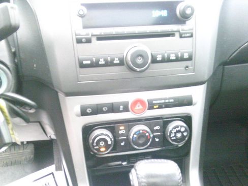 Used 2014 Chevrolet Captiva Sport LTZ image 12