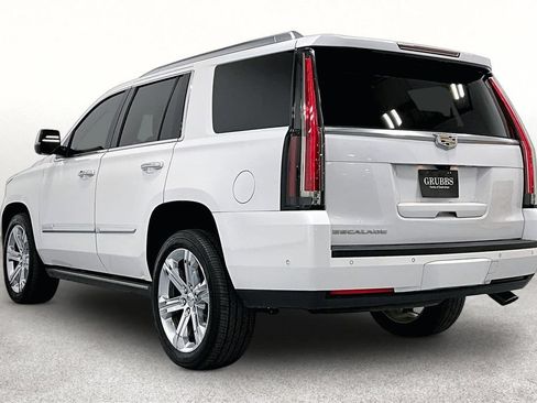 Used 2018 Cadillac Escalade Platinum AWD/4WD image 15