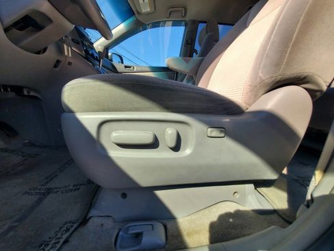 Used 2007 Toyota Sienna LE image 10