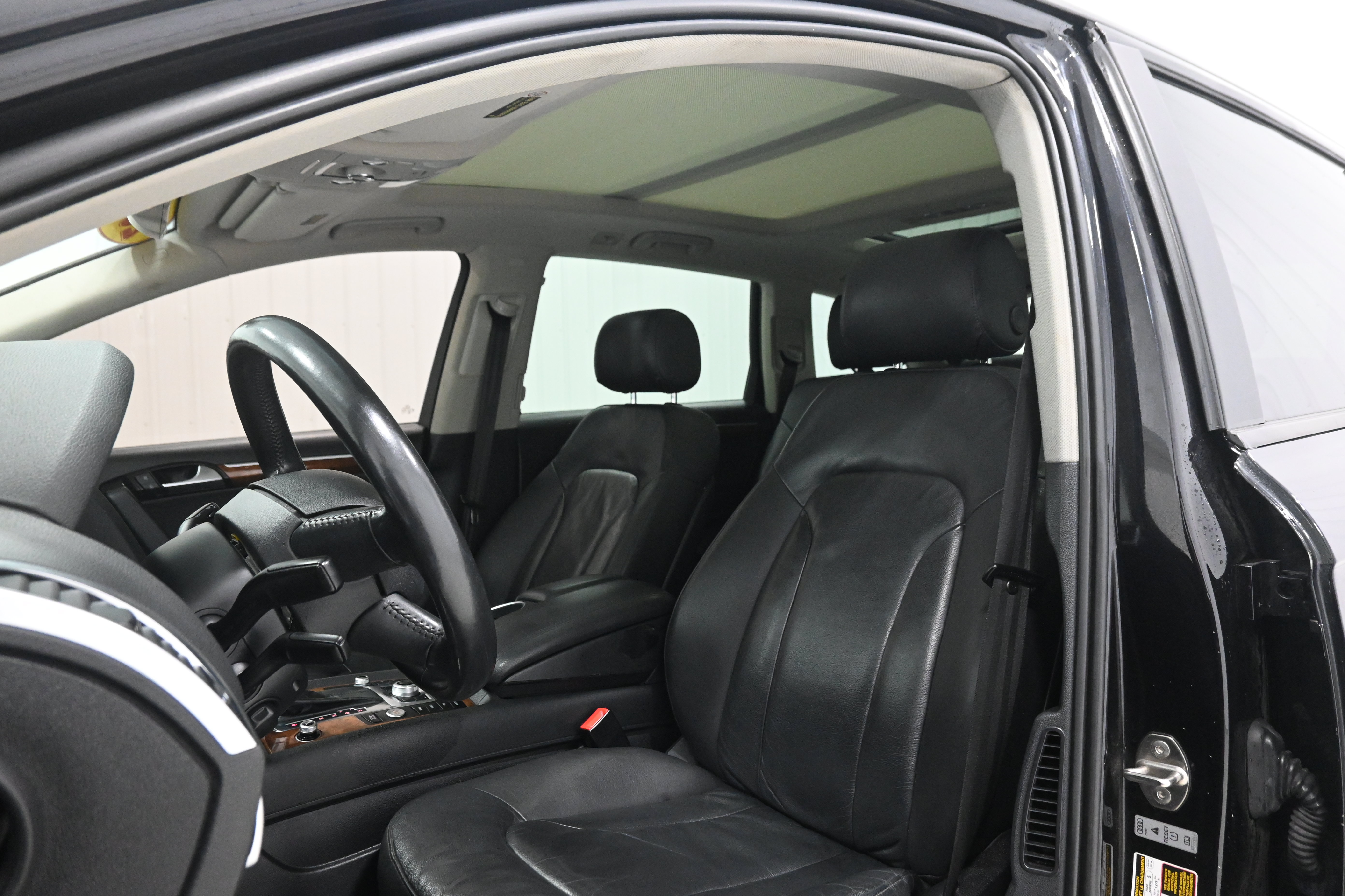 Used 2015 Audi Q7 3.0T Premium Plus w/ Premium Plus Package AWD/4WD image 6