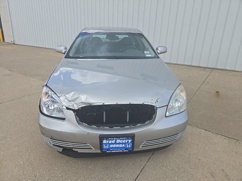 Used 2007 Buick Lucerne CXL w/ Luxury Package FWD image 3