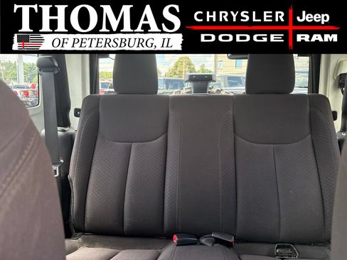 Used 2015 Jeep Wrangler Sport AWD/4WD image 22