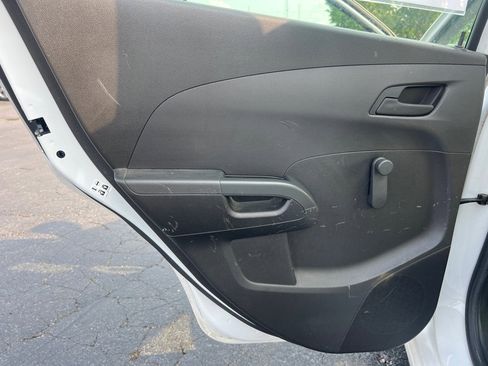 Used 2016 Chevrolet Sonic LS image 13