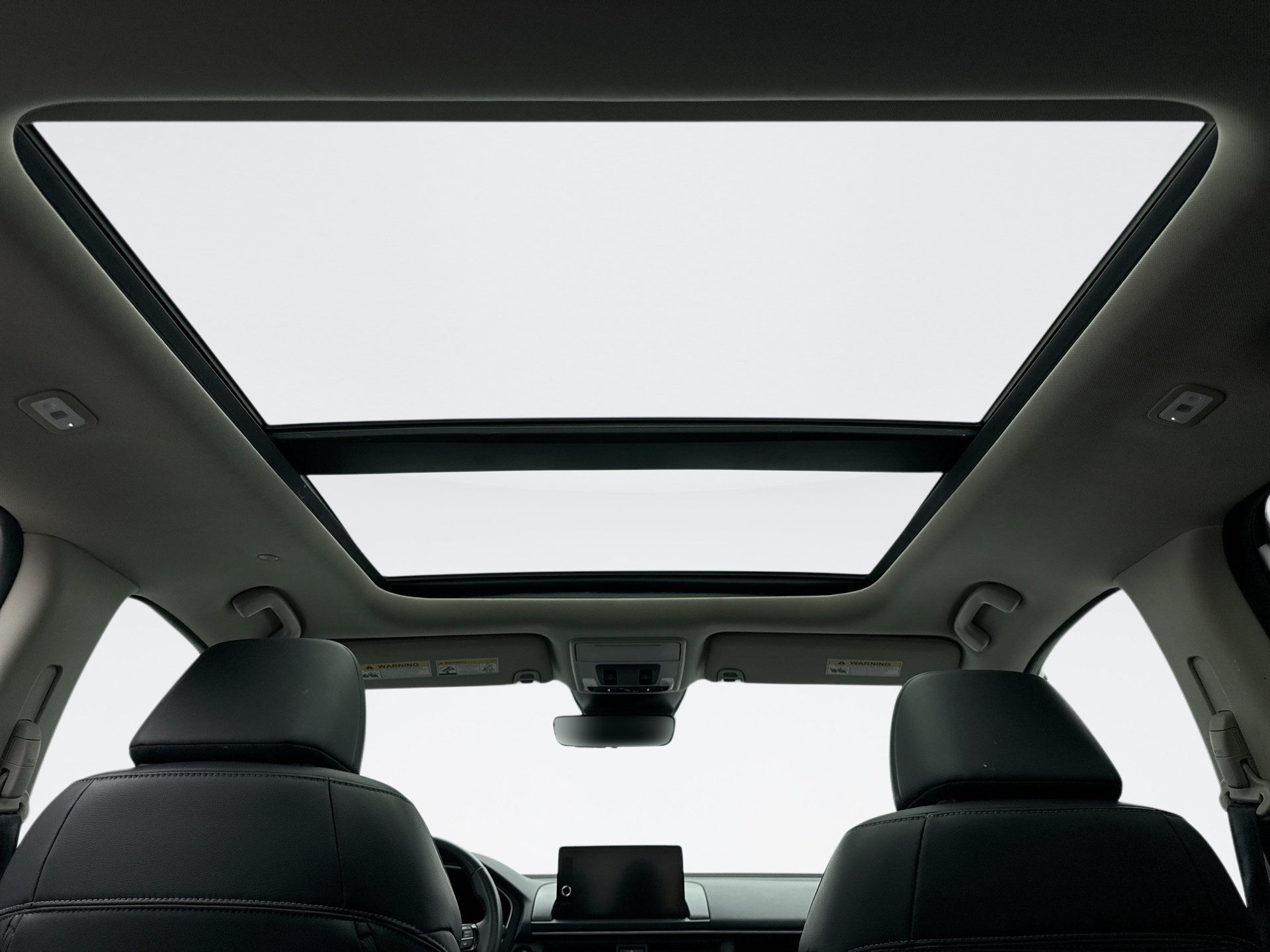 Used 2023 Honda Pilot Touring image 19
