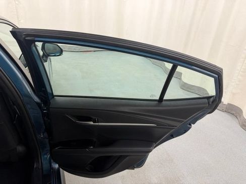 Used 2025 Toyota Camry XSE FWD image 15