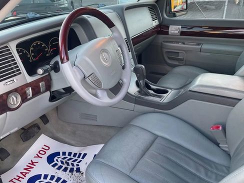 Used 2003 Lincoln Aviator AWD image 5