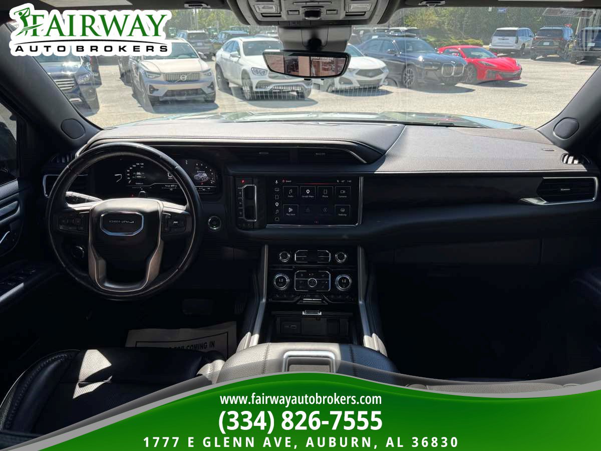 Used 2023 GMC Yukon XL Denali w/ Advanced Technology Package RWD image 15