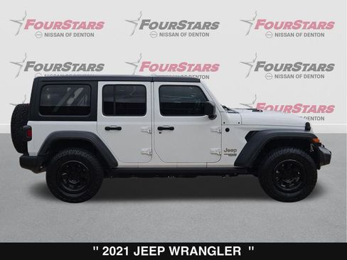 Used 2021 Jeep Wrangler Unlimited Sport AWD/4WD image 3