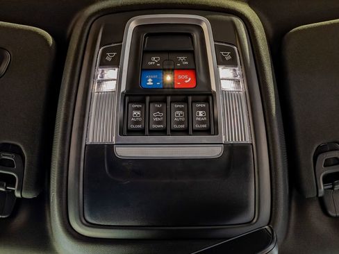 Used 2023 RAM 1500 Big Horn image 29