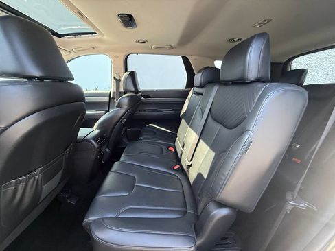 Used 2023 Hyundai Palisade SEL w/ Cargo Package AWD/4WD image 15