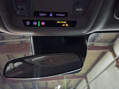 Used 2023 Chevrolet Malibu LT image 24