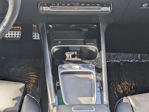 New 2025 Mercedes-Benz GLA 250 4MATIC image 6