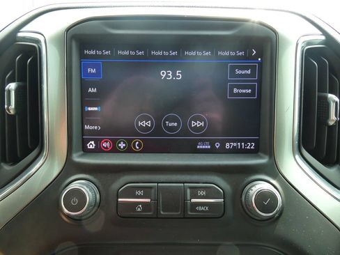 Certified 2022 Chevrolet Silverado 2500 LT w/ Convenience Package AWD/4WD image 24