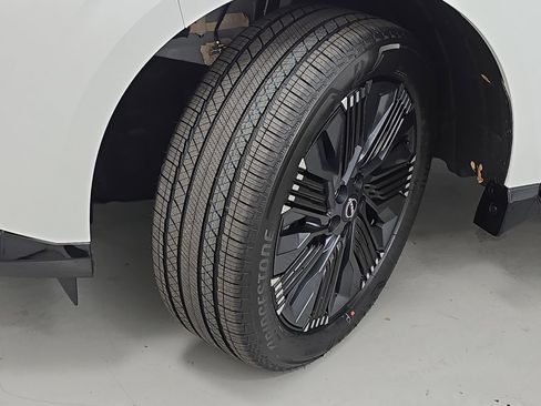 New 2026 Nissan Murano Platinum image 33