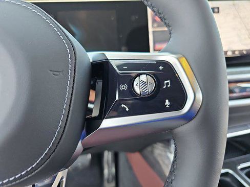New 2025 BMW i7 xDrive60 image 20