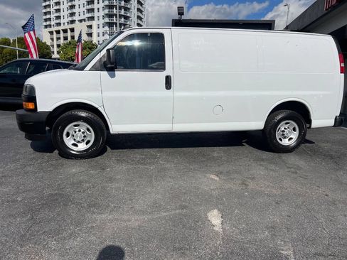Used 2021 Chevrolet Express 2500 w/ Driver Convenience Package image 2