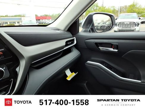 New 2026 Toyota Highlander XLE AWD/4WD image 24