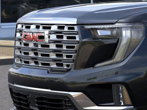 New 2025 GMC Acadia Denali w/ LPO, Floor Liner Package image 13