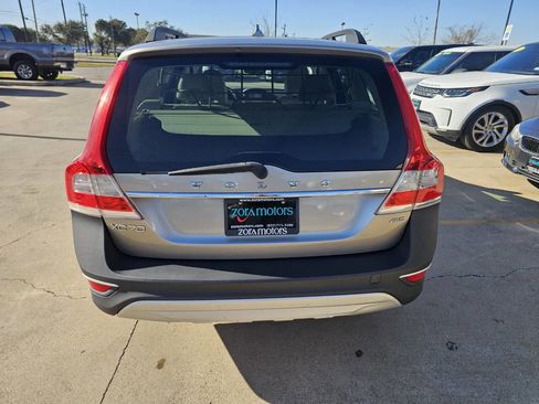 Used 2015 Volvo XC70 3.2 Premier image 4