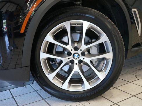 Used 2021 BMW X5 xDrive40i w/ Executive Package AWD/4WD image 63