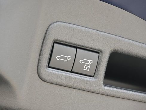 New 2026 Subaru Solterra Premium AWD/4WD image 16