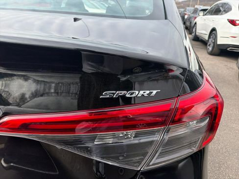 Used 2023 Honda Civic Sport image 8