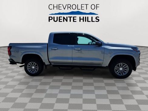 Used 2024 Chevrolet Colorado LT RWD image 9