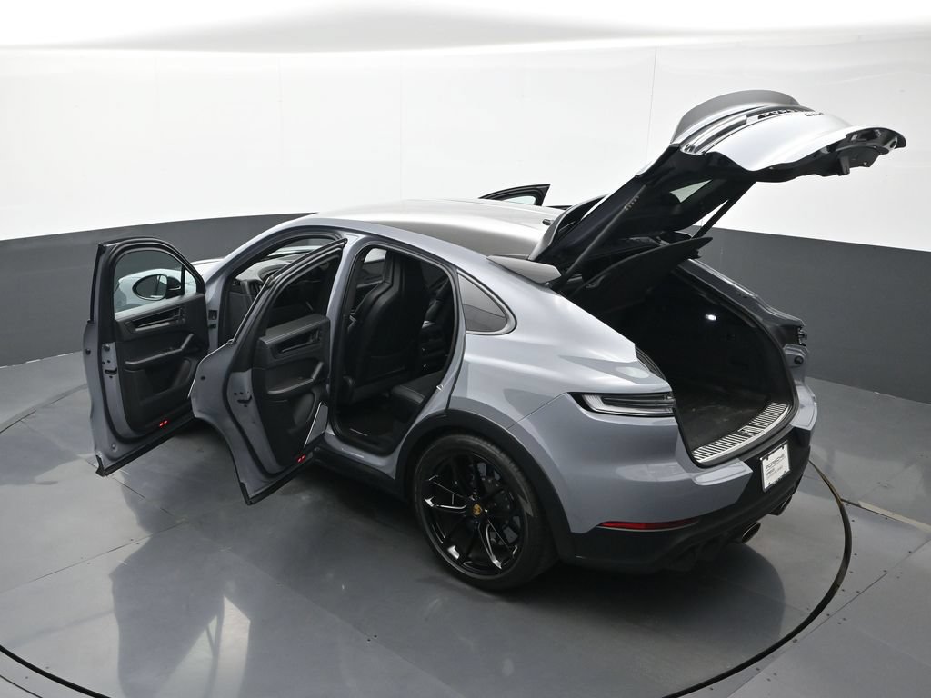 Certified 2024 Porsche Cayenne Turbo GT AWD/4WD image 27
